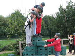Przygoda/Activity Stacking Crate